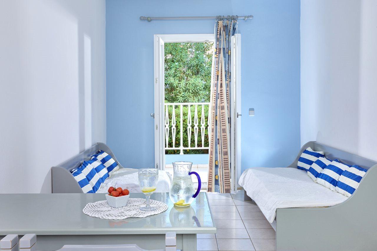 Noble Hotel & Suites - Adults Only Гуве Экстерьер фото